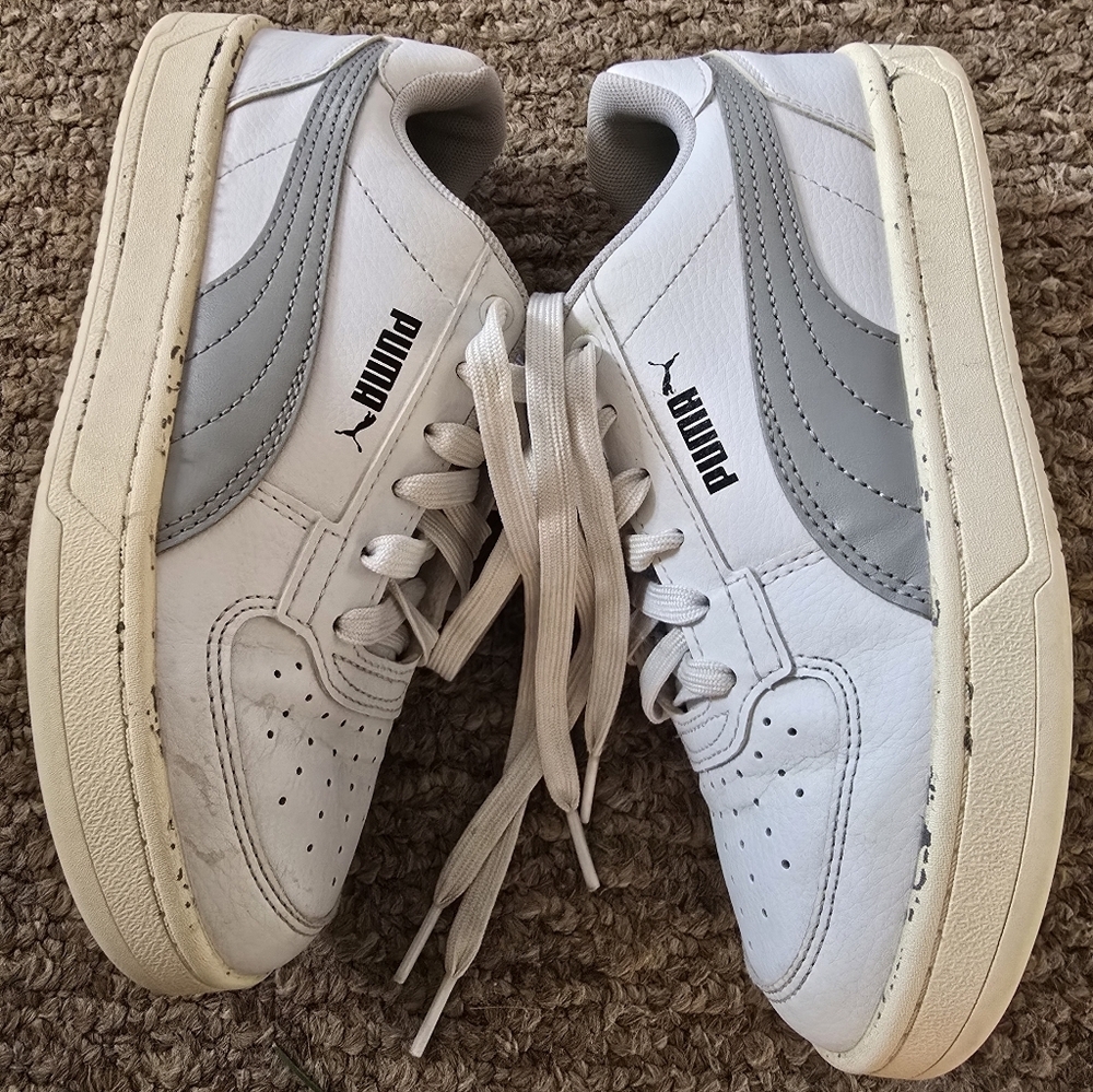 Puma Kids White and Gray Sneakers - Picture 3 of 4